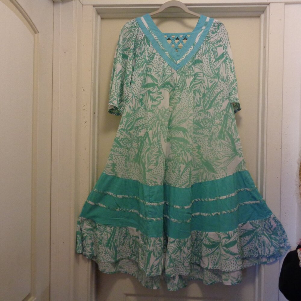 TROPICAL BLISS ULTIMATE TEAL & WHITE WOMAN WITHIN MU MU TIERED DRESS.L